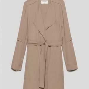 Aritzia flowy trench xs olive green